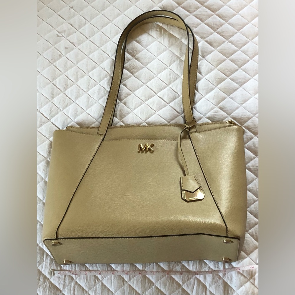 Michael Kors Medium Crossgrain Medium Leather Tote - image 1
